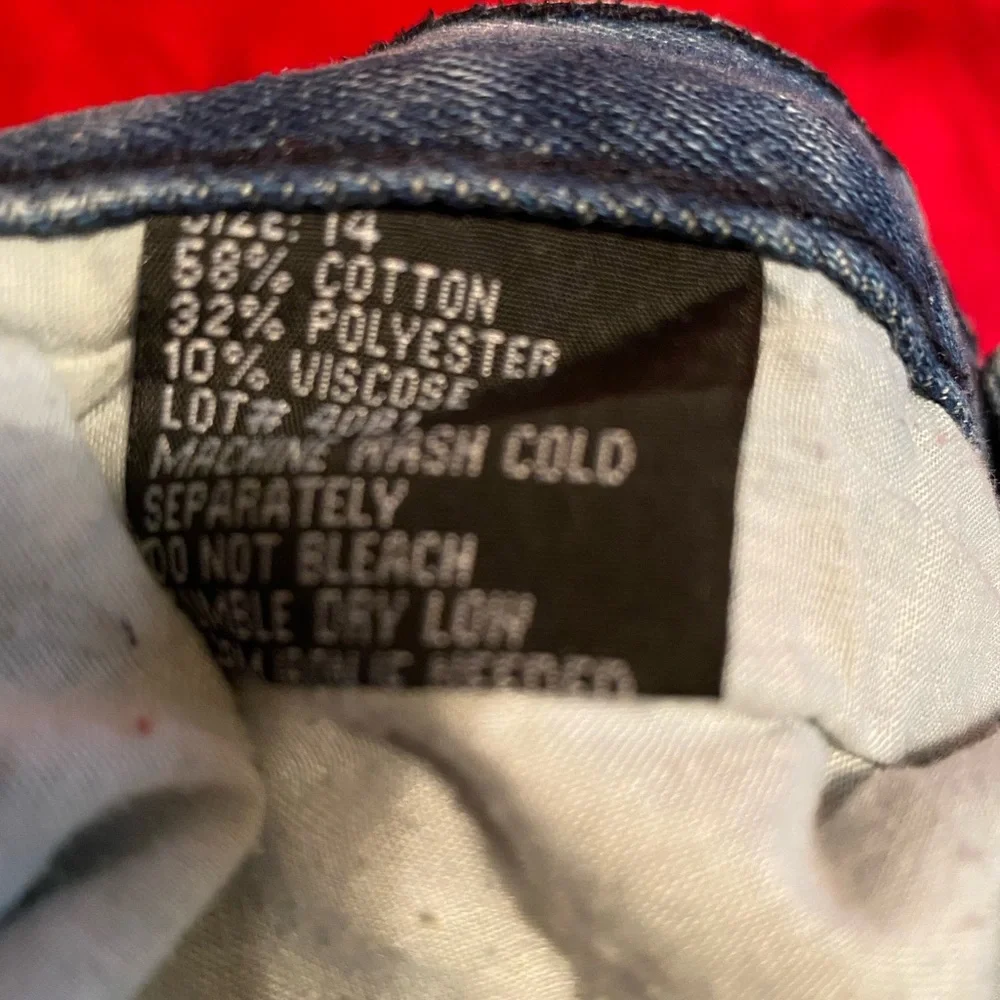 Denim & Rivets - Picture 6 of 10